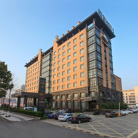 Four Seasons Rayli Hotel Ningbo Exterior photo